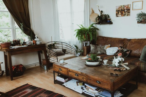 Welke duurzame materialen zijn populair in interieurontwerp?